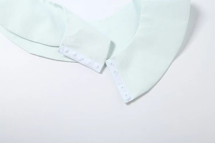 Elegant maxi dress with open back design - Lorin