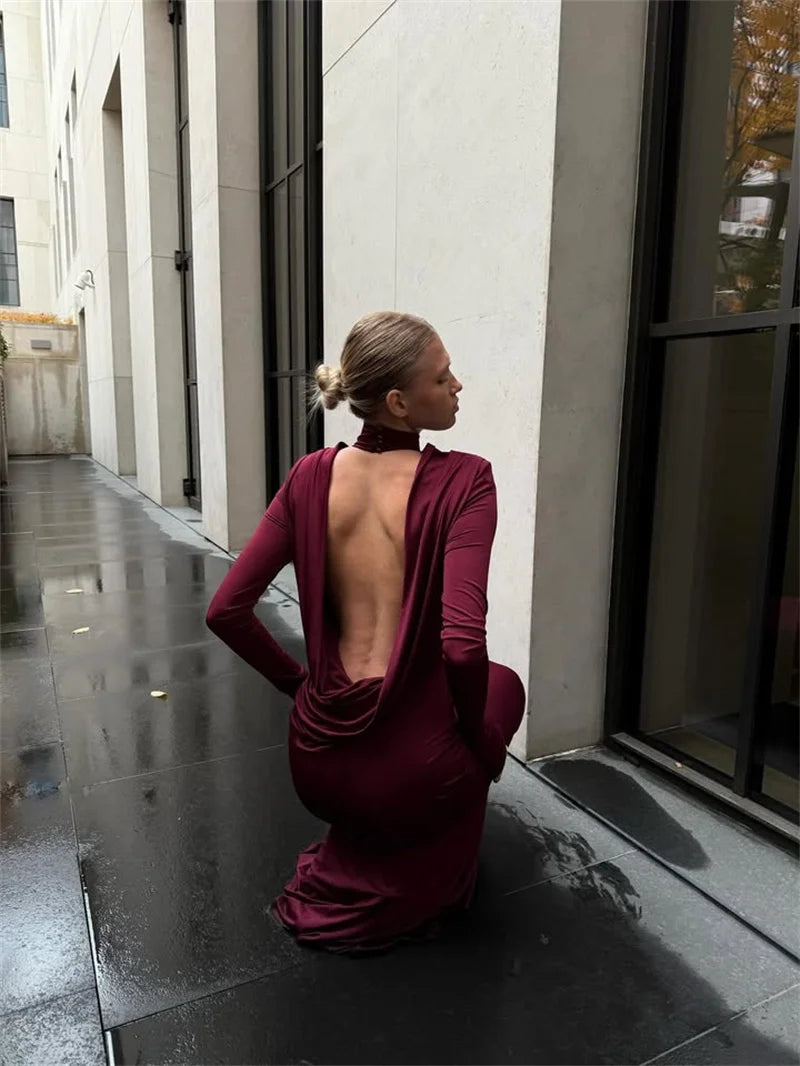 Elegant open back halter maxi dress - LARIAN