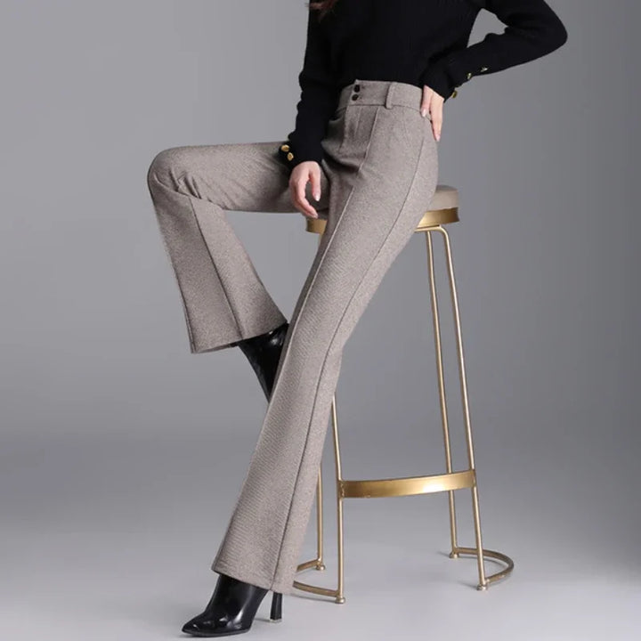 Tailored pedal-cut pants