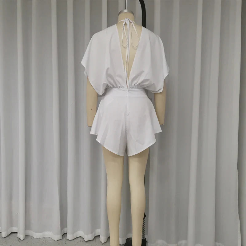 אוברול סאטן קצר בעיצוב שמלת מיני מחשוף V עמוק  - אסתי