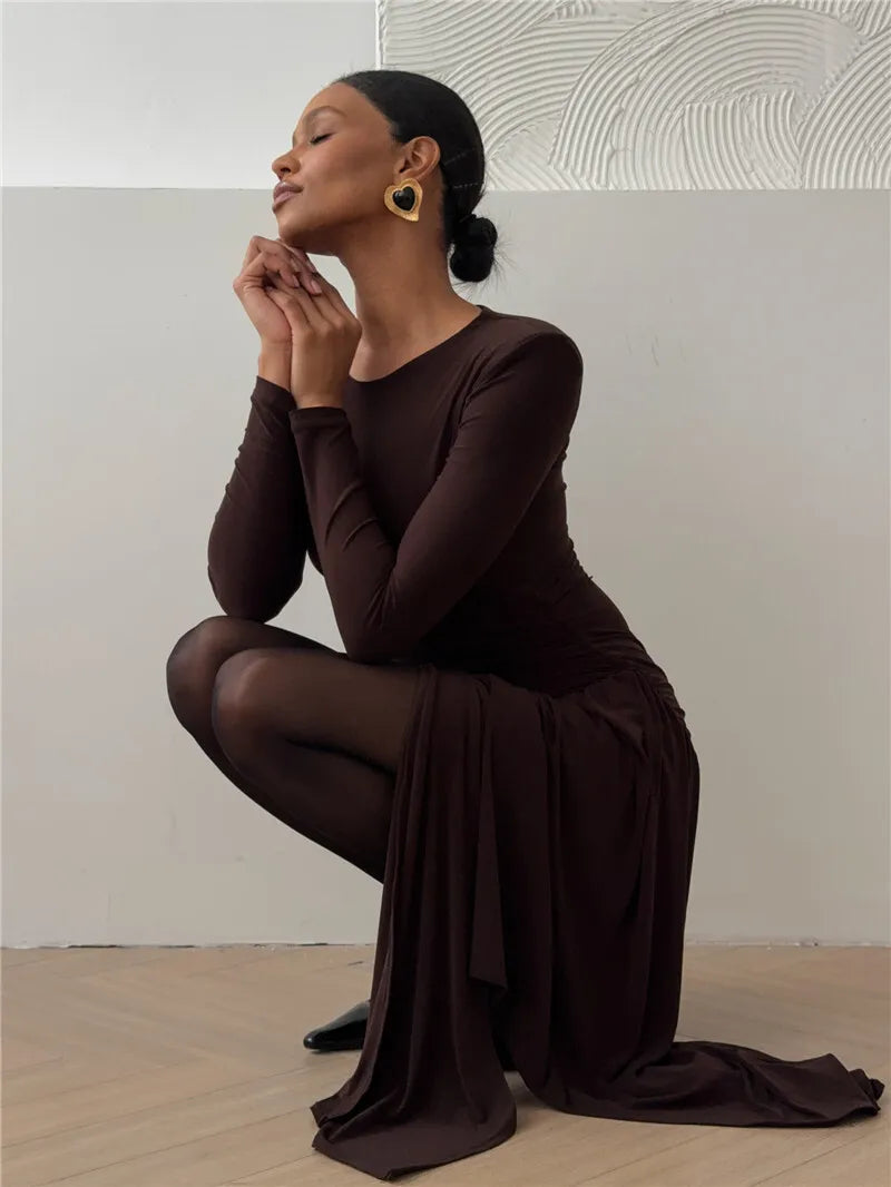 שמלת מיני כיווצים בעיטו שובל אסימטרי - Kamryn