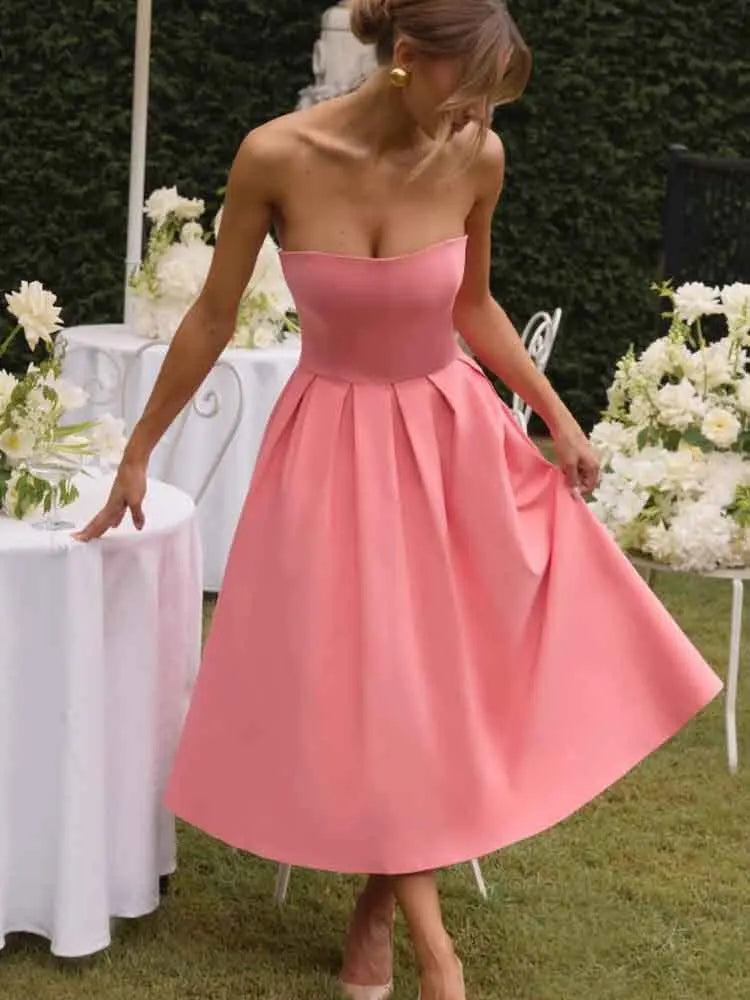 שמלת מידי סטרפלס בגזרת A - ארייא