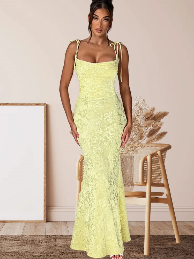 שמלת מקסי בעיצוב קשירה בכתפיות בעיטור רקמת איורי פרחים - לנואלה