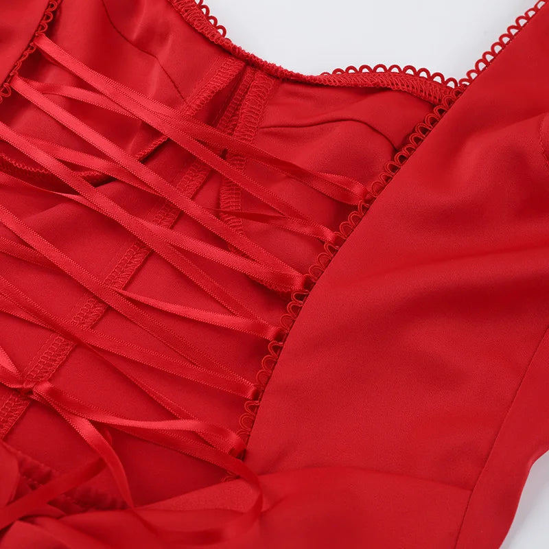 שמלת מיני בגזרת A קשירה בגב בעטור פפיון - דמי