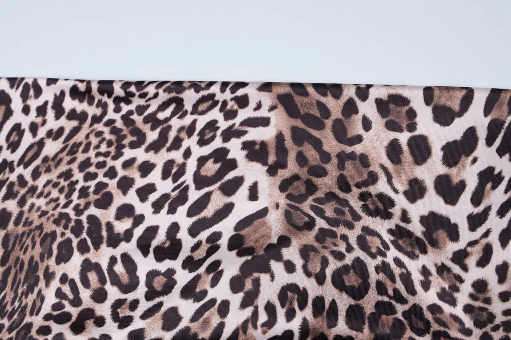 שמלת מקסי מנומרת בעיצוב שסע - סאלי