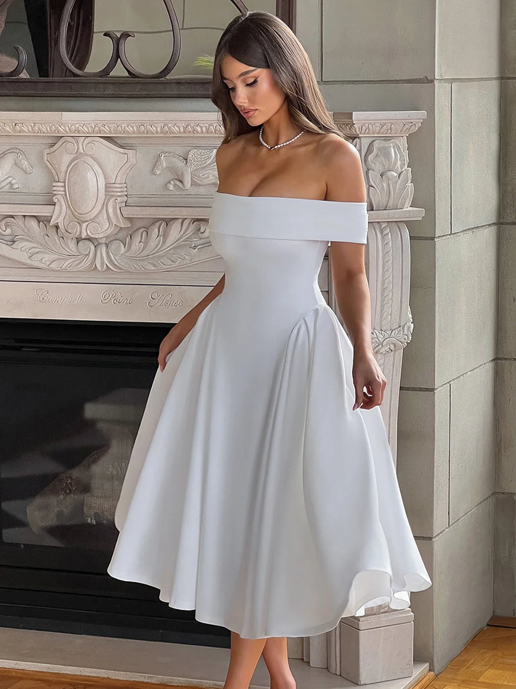 שמלת מידי בגזרת A כתפיים חשופות - רונאל