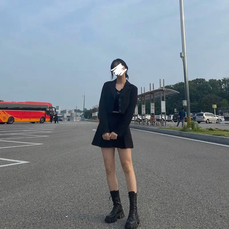 מגפי גשם דמוי עור בעיצוב שרוכים - מרטין