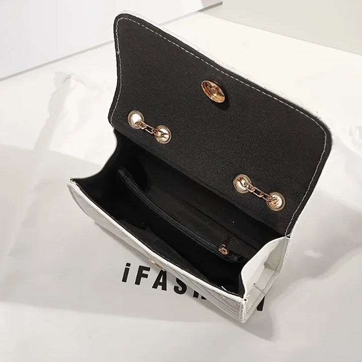 Faux leather bag with luxury design