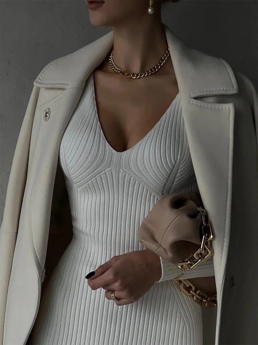 שמלת מידי סרוגה בשילוב שסע - לונדון