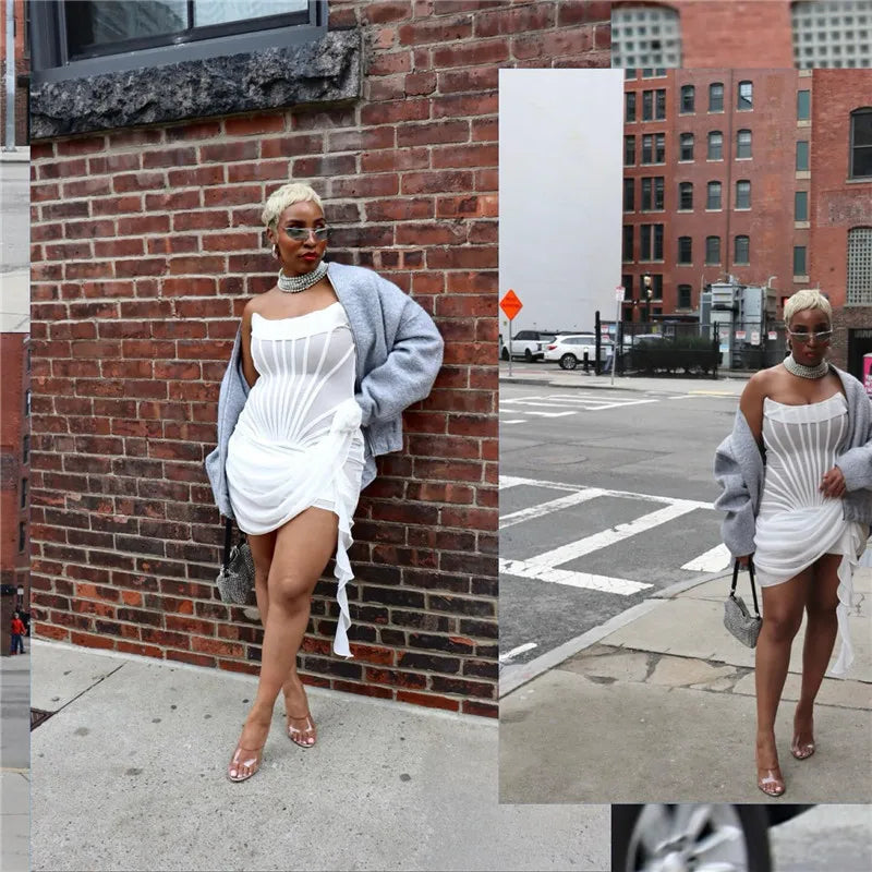 שמלת מיני סטרפלס מחוך בעיטור פרח וראפלס - מיקה