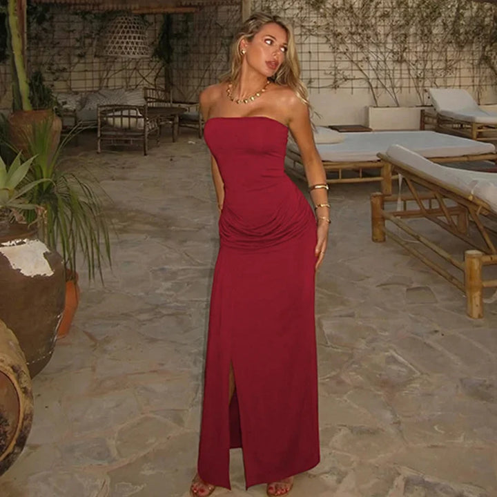 Strapless maxi dress with a slit and pleated design - Tayera
