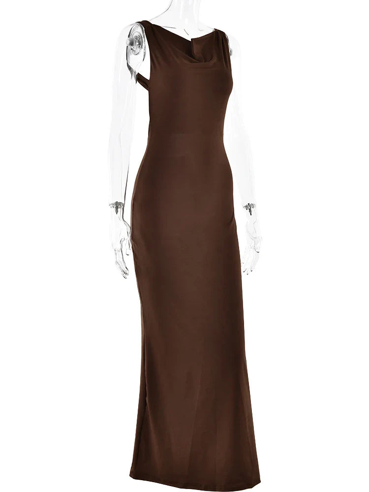 שמלת מקסי צמודה בגזרת בת ים גב פתוח מחשוף נופל - קרי