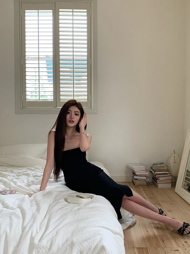 שמלת מידי סטרפלס אלגנטית בעיטור שסע - קורל