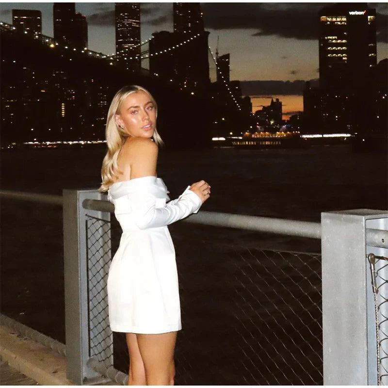 שמלת מיני בגזרת A כתפיים חשופות - מירנדה