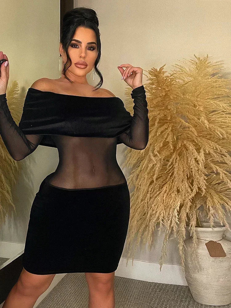 שמלת מיני קטיפה כתפיים חשופות בעיצוב רשת - שריאל