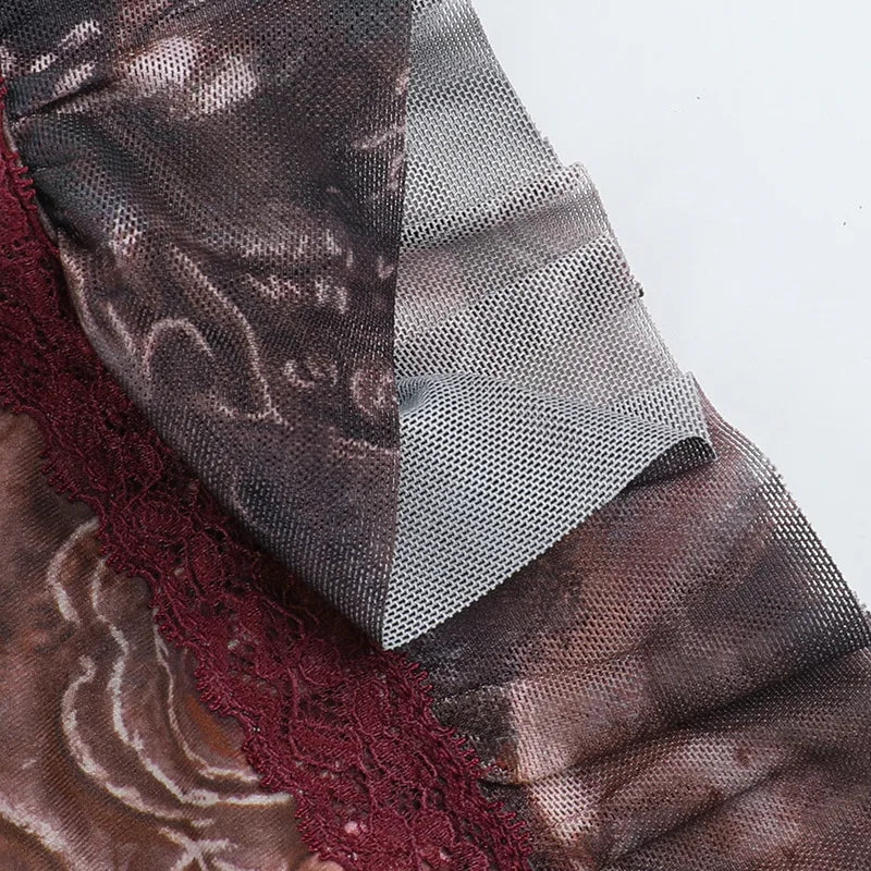 סט שני חלקים בעיצוב הדפס מיוחד טופ וחצאית מיני בעיטור שובל מלמלה - טוניק