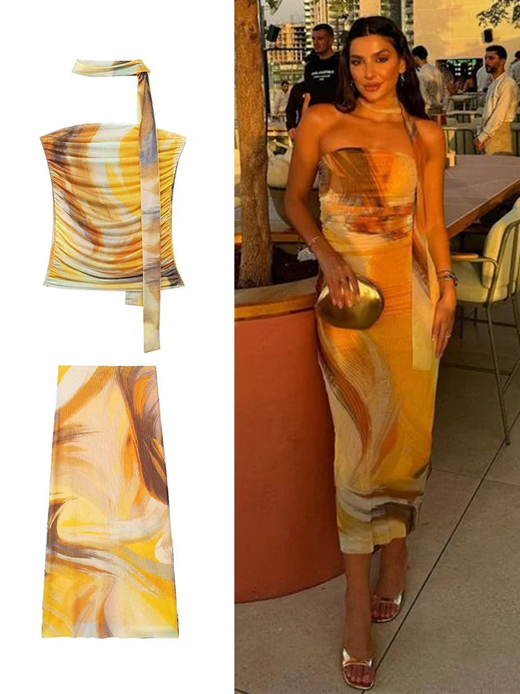 סט שיפון שני חלקים טופ סטרפלס וחצאית מידי בעיטור צעיף תואם - לירי