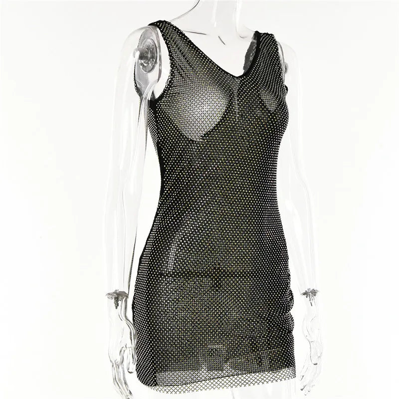 שמלת מיני רשת יהלומים מנצנצת תחתית אטומה גב פתוח - מוריסון