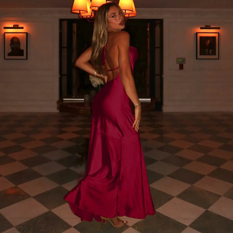 שמלת מקסי קשירה בצוואר גב פתוח בעיצוב שסע בעיטור אבזם - שון