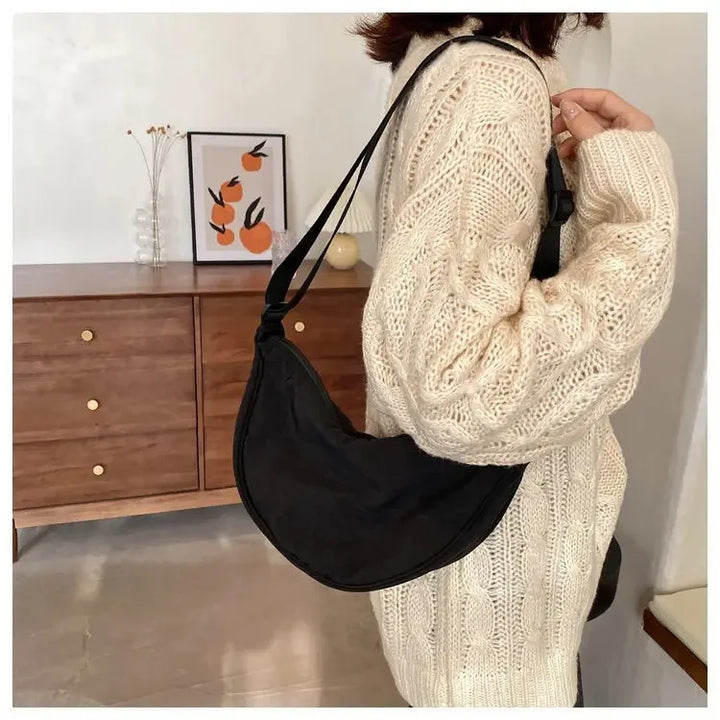 Pouch in various colors