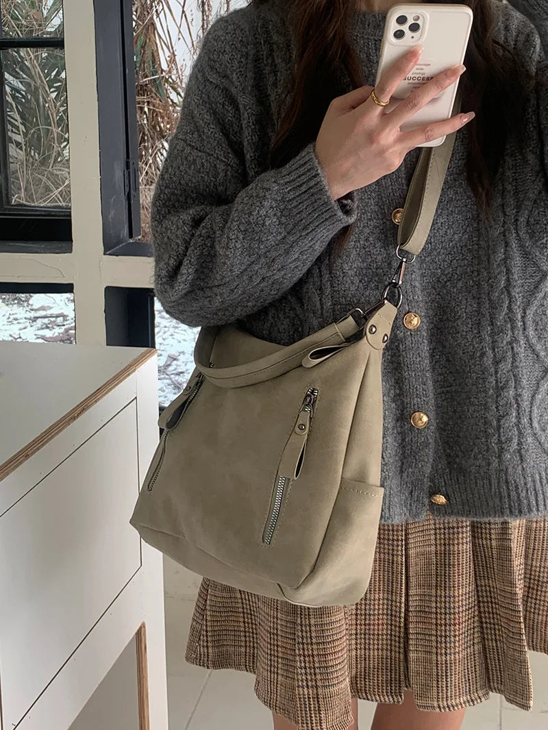 Bag with retro-style faux leather design