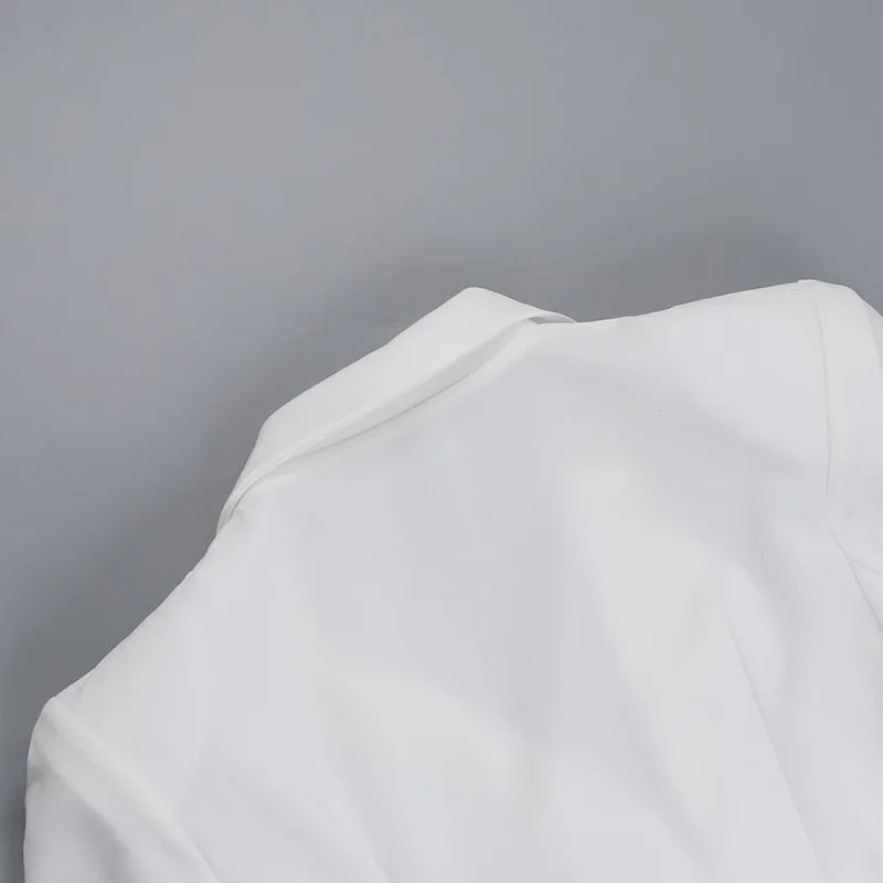 שמלת מיני מחויטת מחשוף V עמוק - היילה