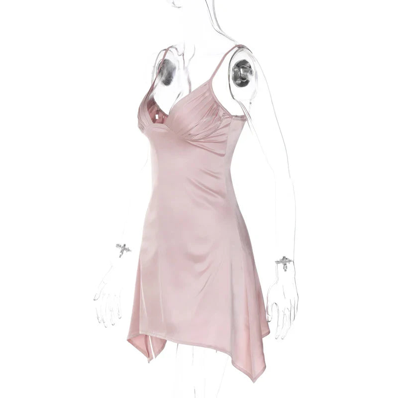 שמלת מיני סאטן בעיצוב אסימטרי כיווצים בחזה - שון