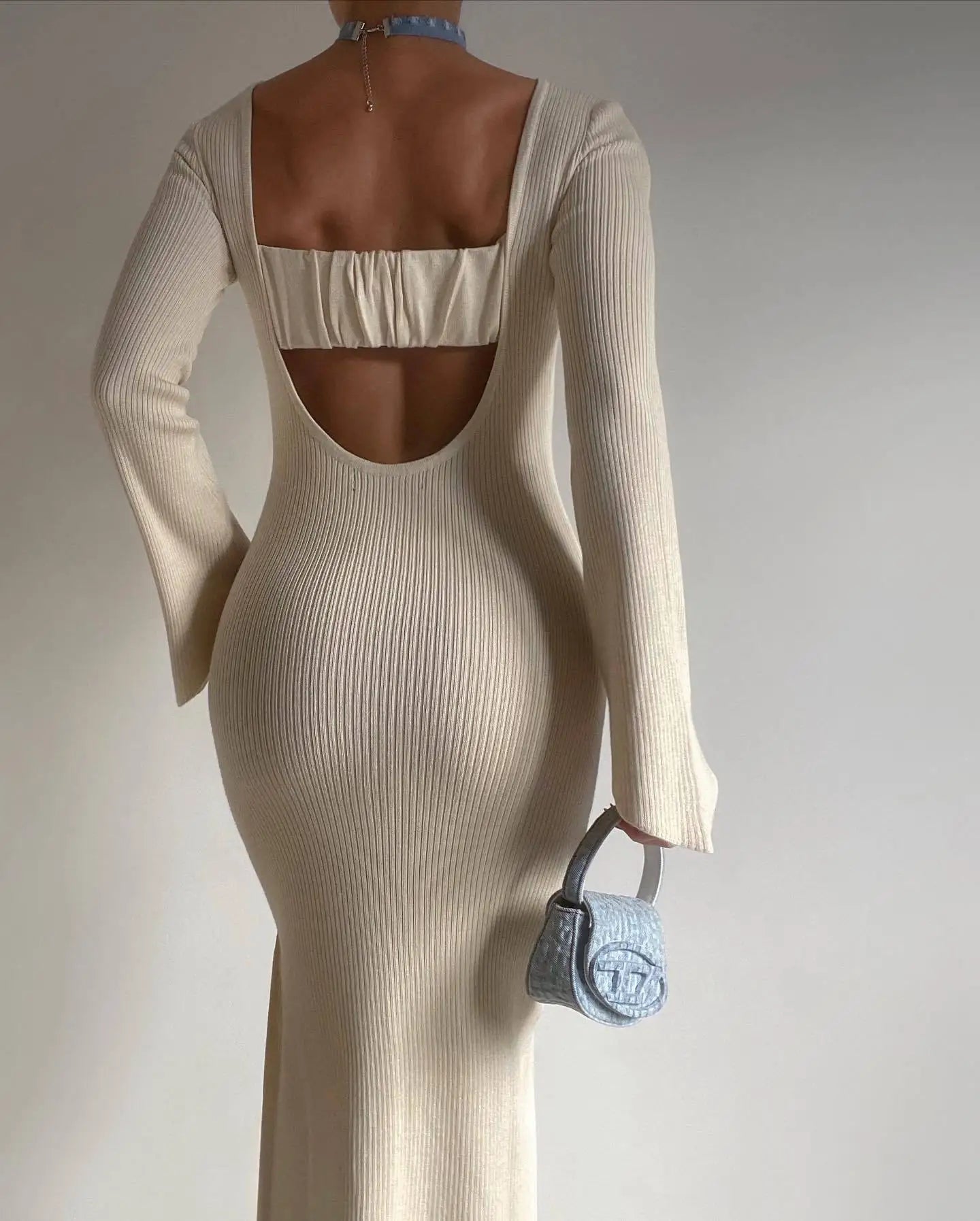 שמלת מקסי סרוגה גב פתוח - שריאל