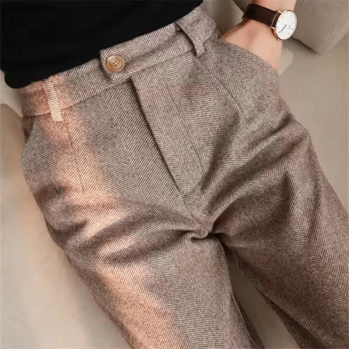 Pencil-cut wool pants