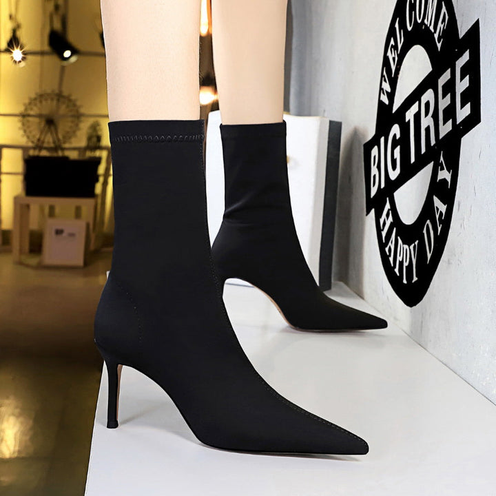 Silk Pointed Heel Boots - Chloé
