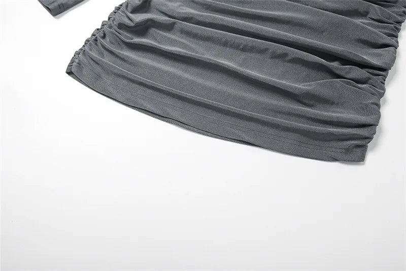 חליפת ערב שני חלקים צמודה מחטבת בד מבריק מכנס צמוד וחולצת כתף חשופה - קימברלי