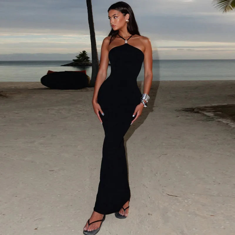 שמלת מקסי קולר גב פתוח בעיטור אבזם - שאנל