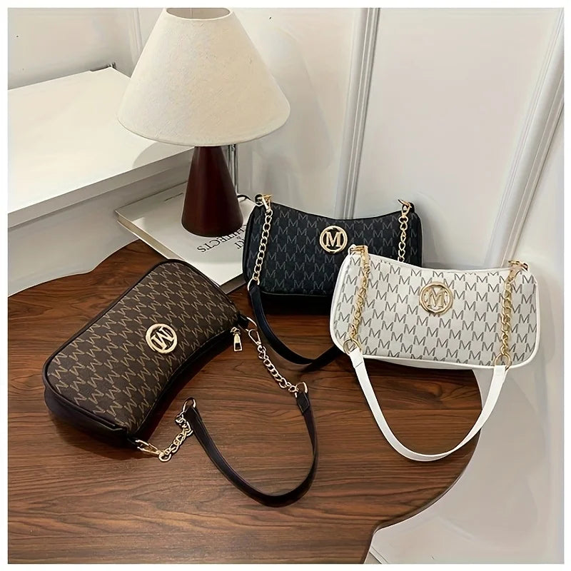 Handbag with M design