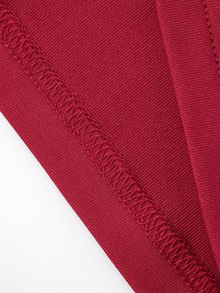 שמלת מקסי קולר בעיצוב כיווצים ושסע קדמי - מדונה