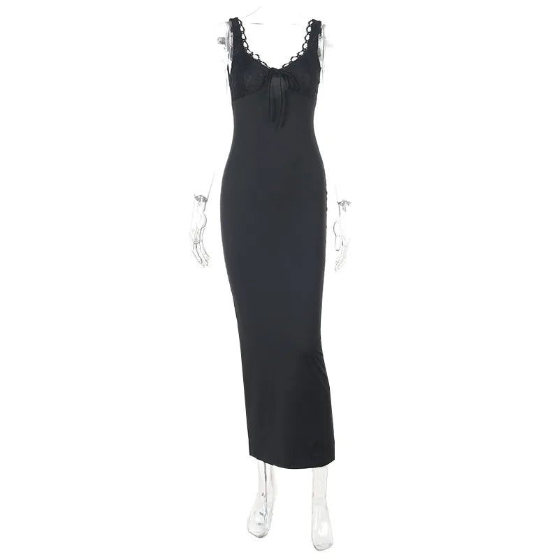 שמלת מקסי צמודה בעיטור תחרה - מיליס