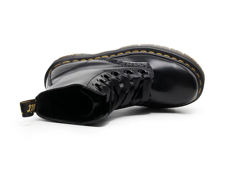 מגפי עור שרוכי סאטן - Winnie