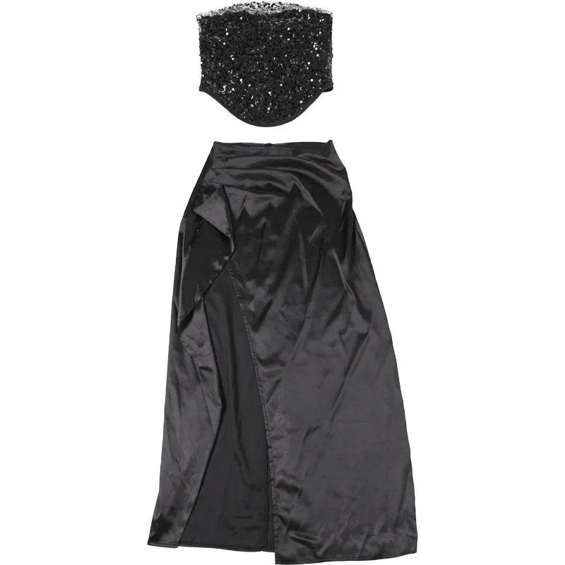 סט שני חלקים חצאית מקסי סאטן וטופ מחוך סטרפלס בעיטור פייטים - Milani