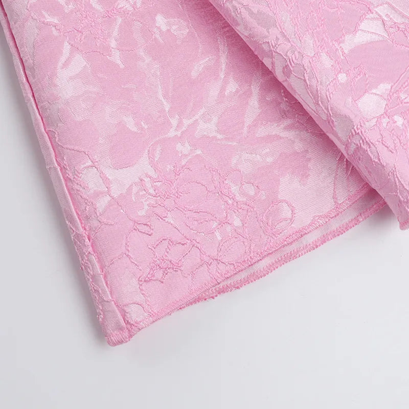 שמלת מיני בגזרת A קשירה בצוואר בעיצוב רקמת איורי פרחים בעיטור פפיונים - קרולינה