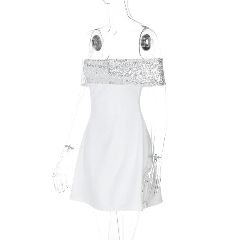 שמלת מיני בגזרת A כתפיים חשופות בעיטור פאייטים - לוריאן