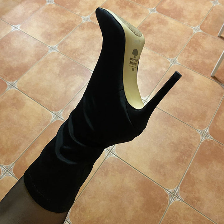 Silk Pointed Heel Boots - Chloé