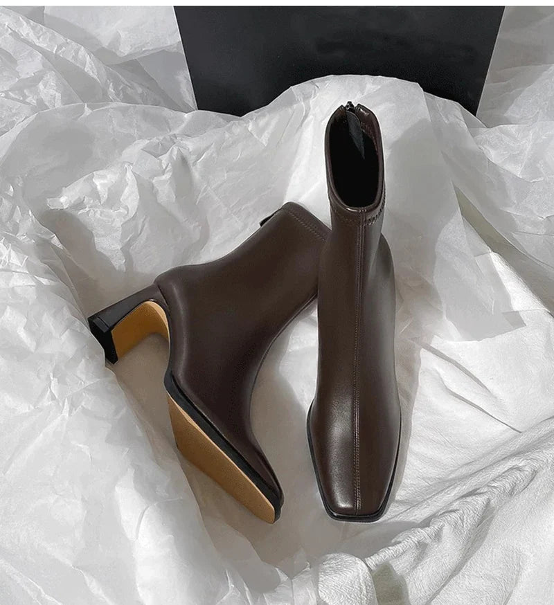 מגפי עקב דמוי עור -מיי