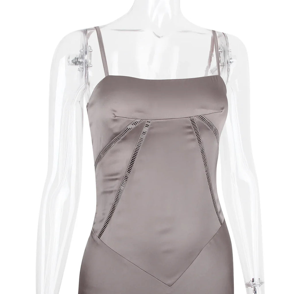 שמלת מקסי סאטן קשירה בגב להצמדה במותן - Lilia