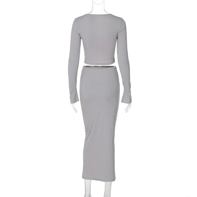 סט סרוג שני חלקים חולצה בסגירת כפתורים וחצאית מקסי צמודה - MARIEL