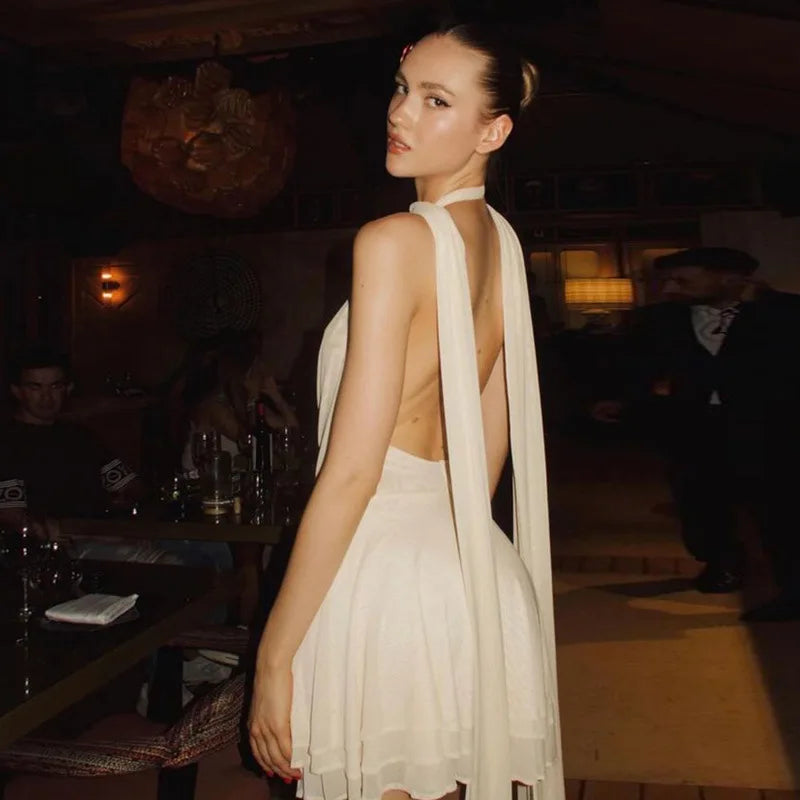 שמלת מיני שיפון מלמלה גב פתוח צווארון נופל בעיטור צעיף תואם -  Lexi