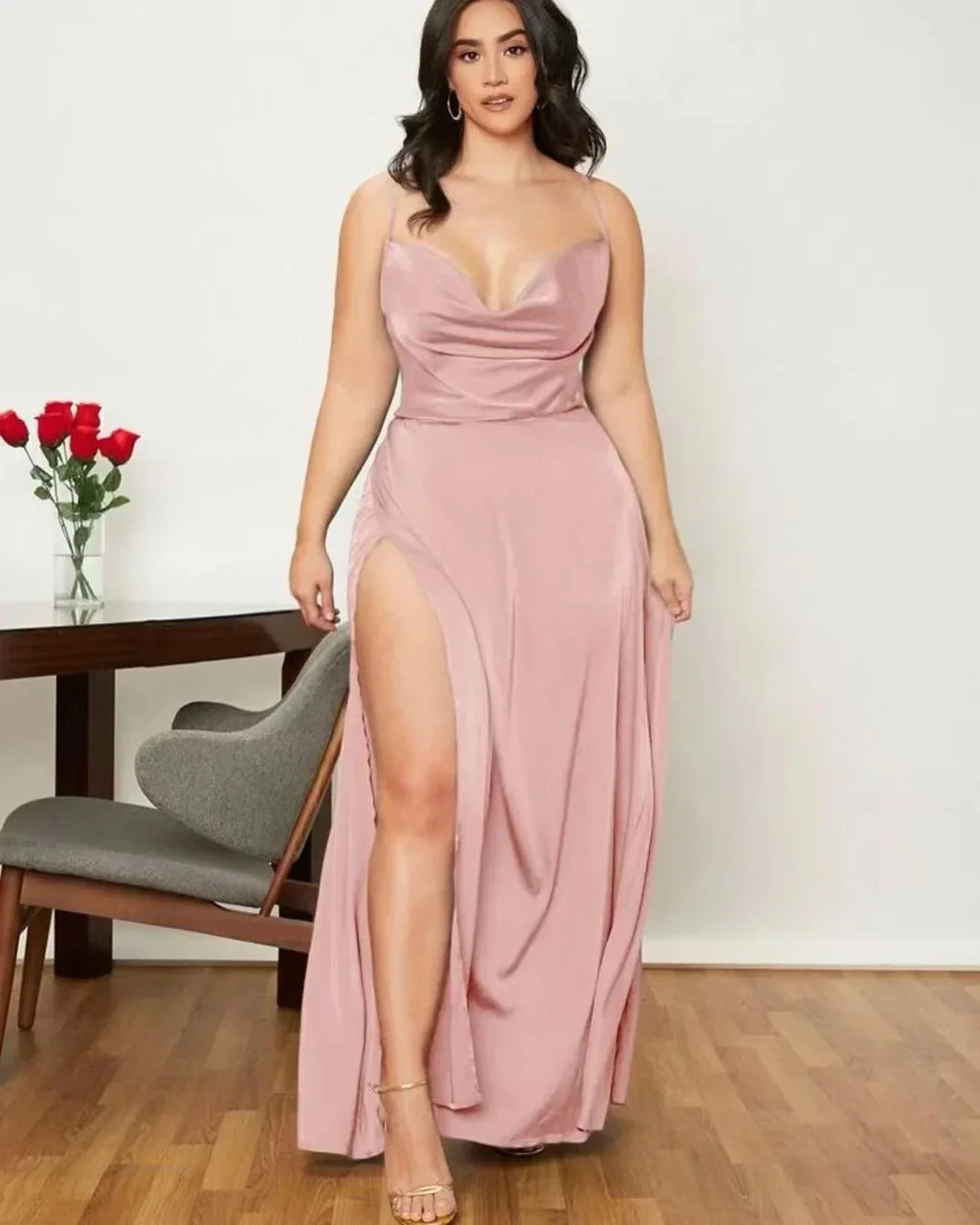 שמלת מקסי סאטן בעיטור שסע קשירה בגב - ליאונה