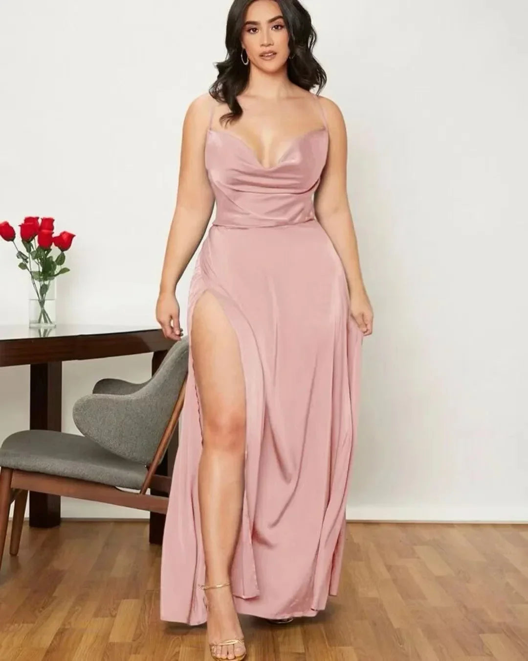 שמלת מקסי סאטן בעיטור שסע קשירה בגב - ליאונה