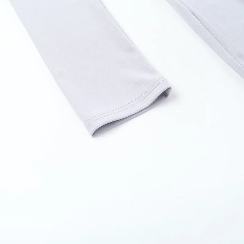 שמלת מיני מחויטת בגזרת A בעיצוב מחשוף - נעמי