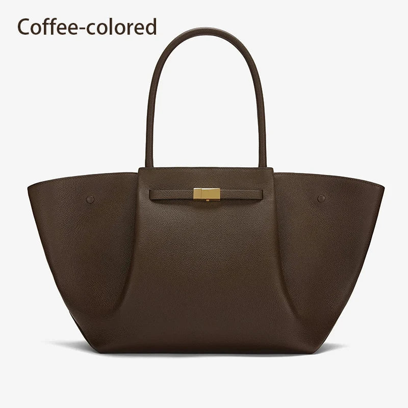 Leather / suede bag with classic design