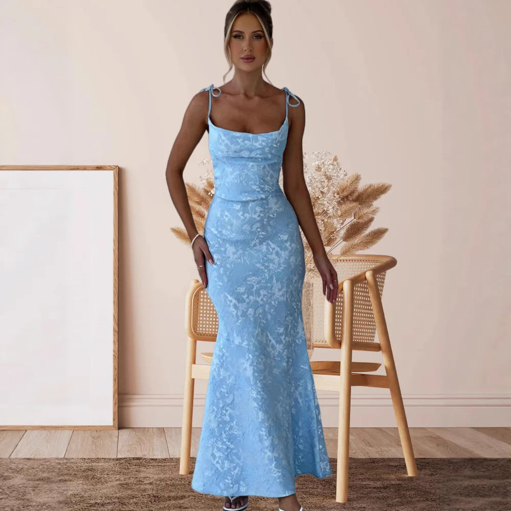 שמלת מקסי בעיצוב קשירה בכתפיות בעיטור רקמת איורי פרחים - לנואלה