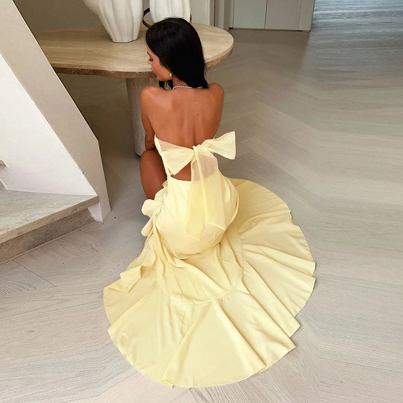 שמלת מקסי סטרפלס מלמלה בעיטור שסע קשירה בגב - ריקה